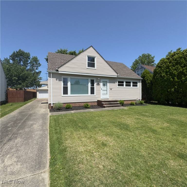 Willowick, OH 44095,30131 Fairway BLVD