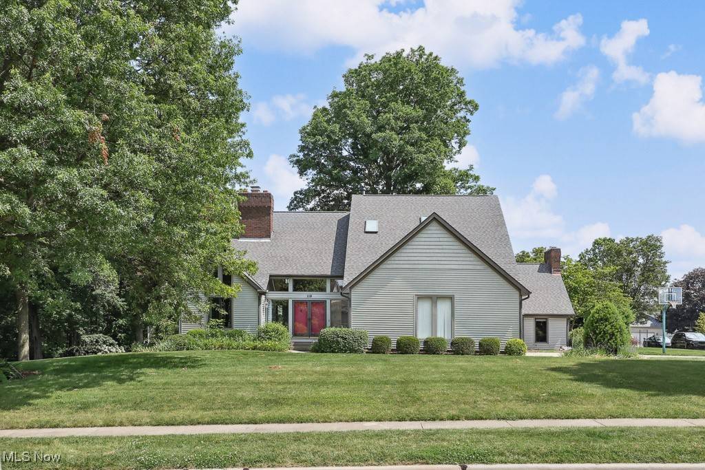 Munroe Falls, OH 44262,118 Steeplechase LN