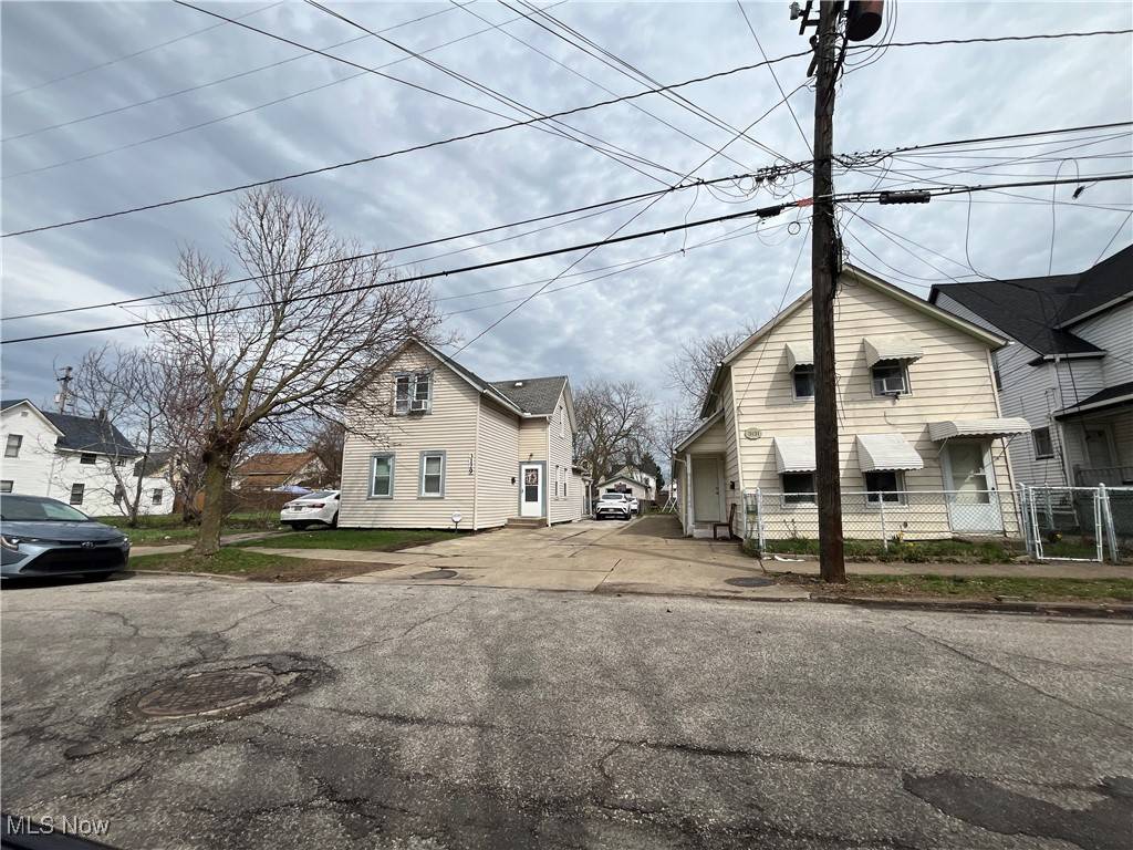 Cleveland, OH 44109,3129 W 31st ST