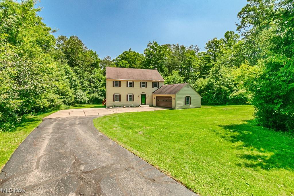 Chardon, OH 44024,13031 Millstone DR