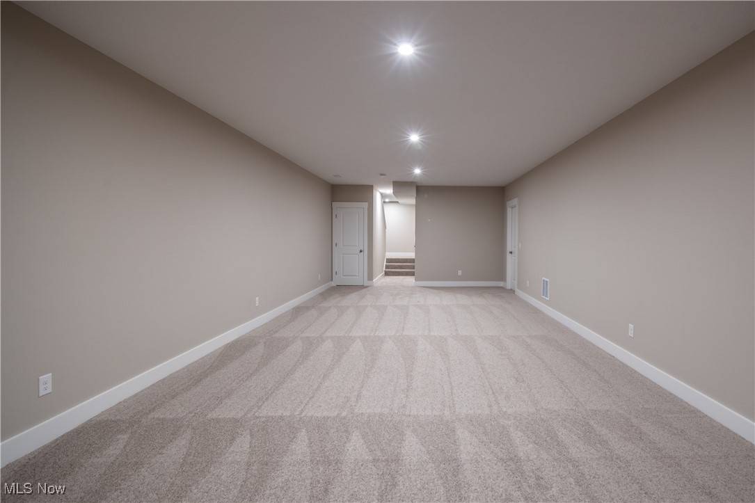 Westlake, OH 44145,4336 Palomar LN