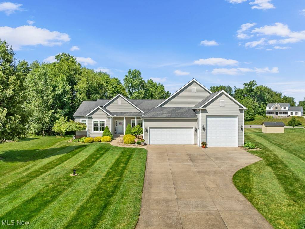 Kent, OH 44240,4826 Cricket LN