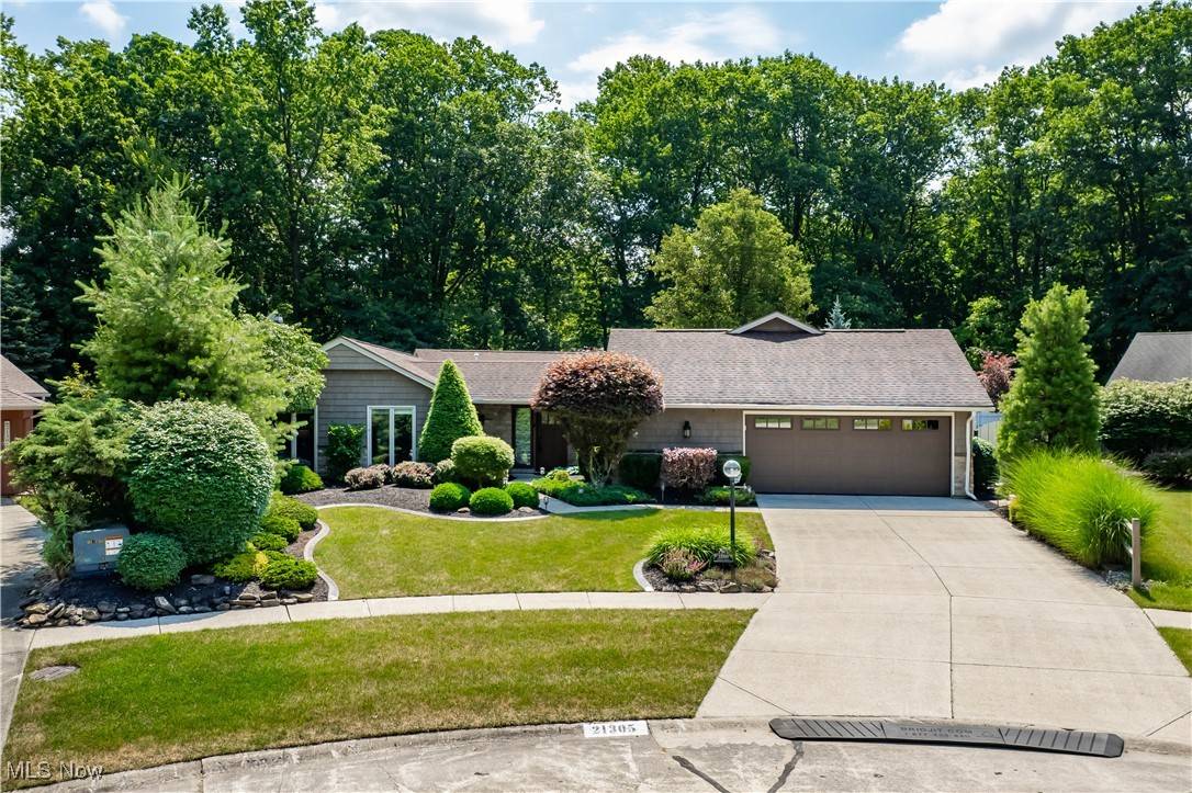 Strongsville, OH 44149,21305 Meadows Edge LN