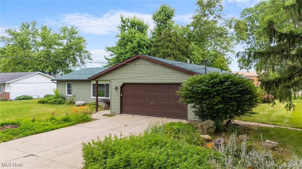 Lagrange, OH 44050,14294 Lagrange RD
