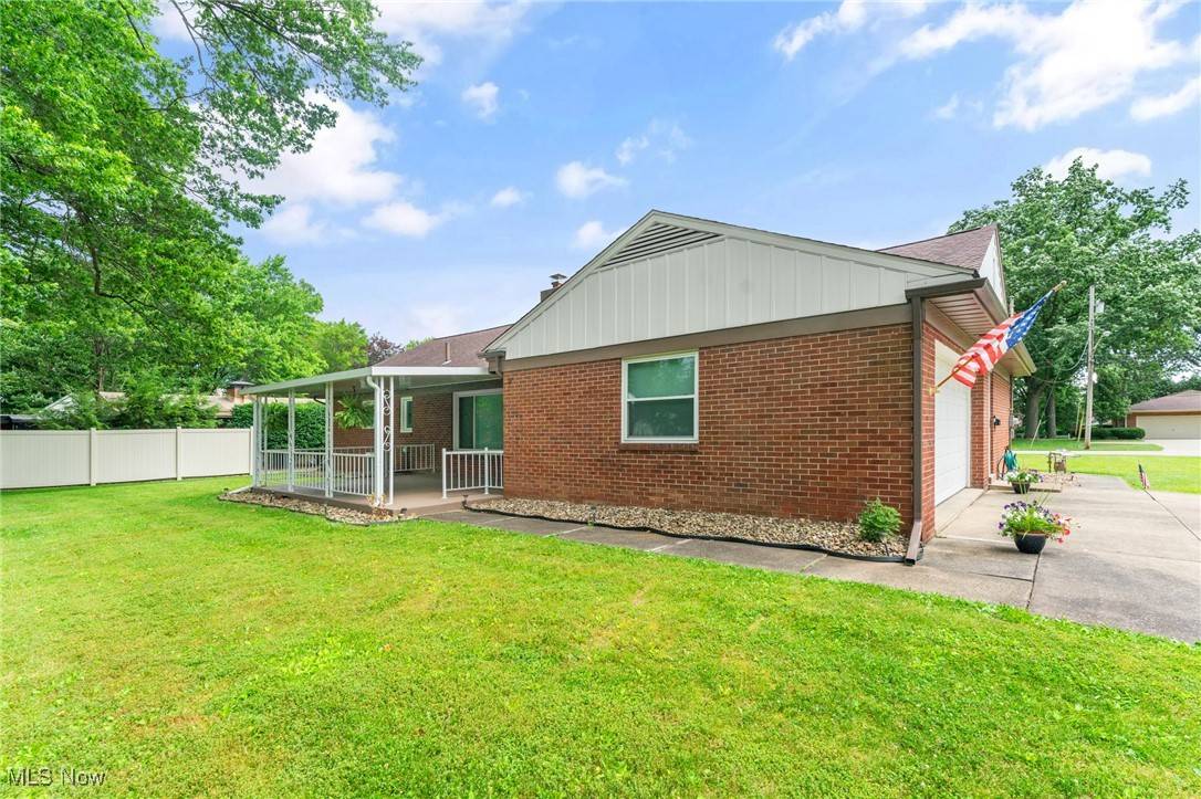 Warren, OH 44484,262 Marwood DR SE