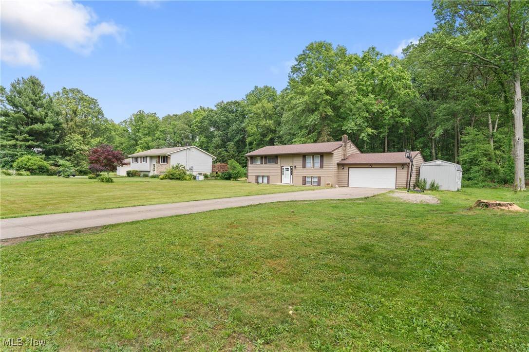 New Franklin, OH 44216,5511 Donner DR