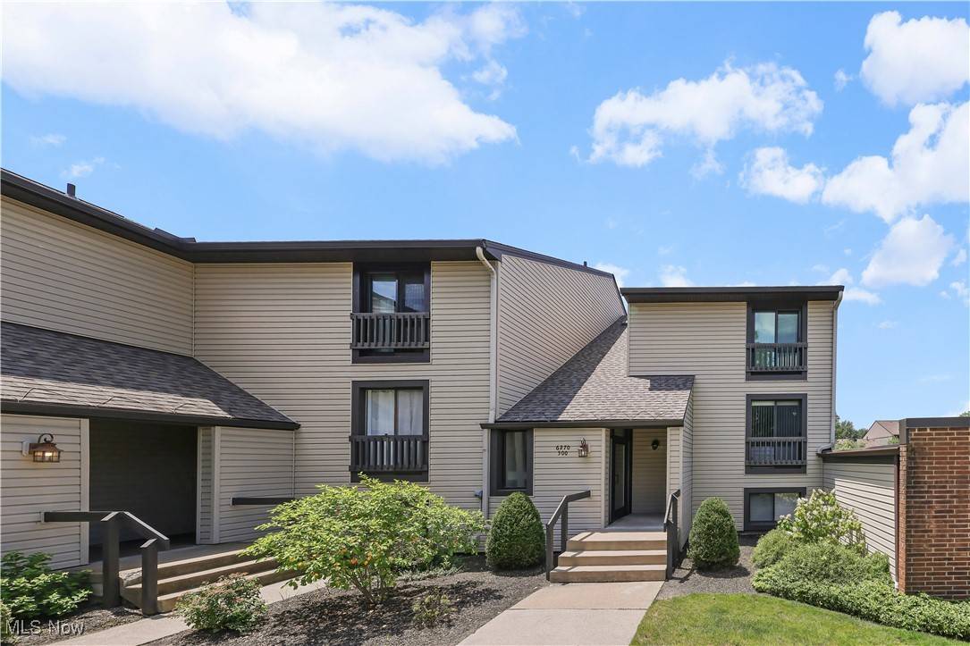 Sagamore Hills, OH 44067,6270 Greenwood Pkwy #502