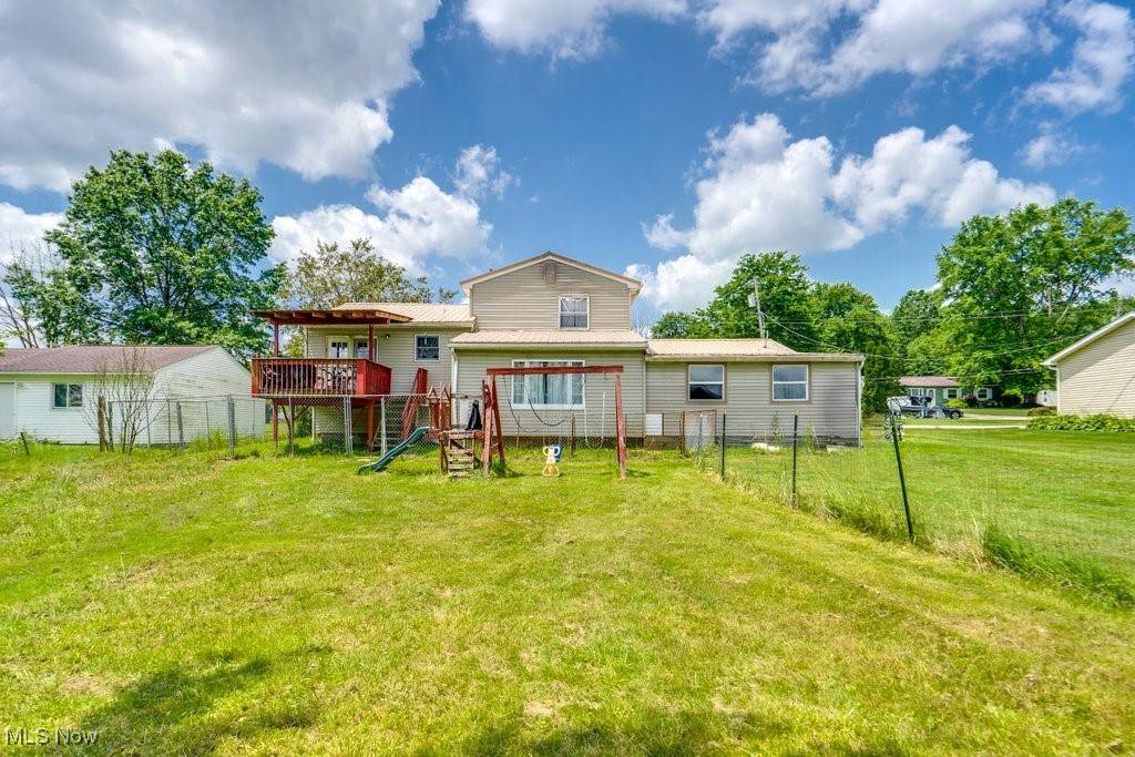 Windham, OH 44288,8998 Horn RD