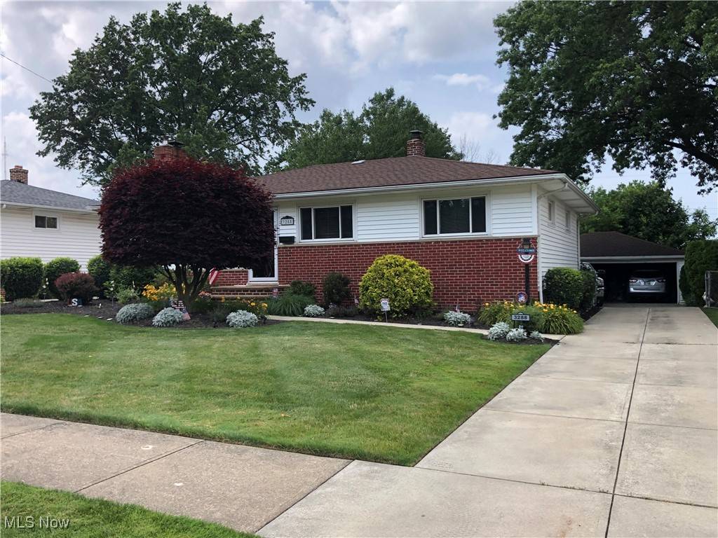 Parma, OH 44134,3288 Augustine DR