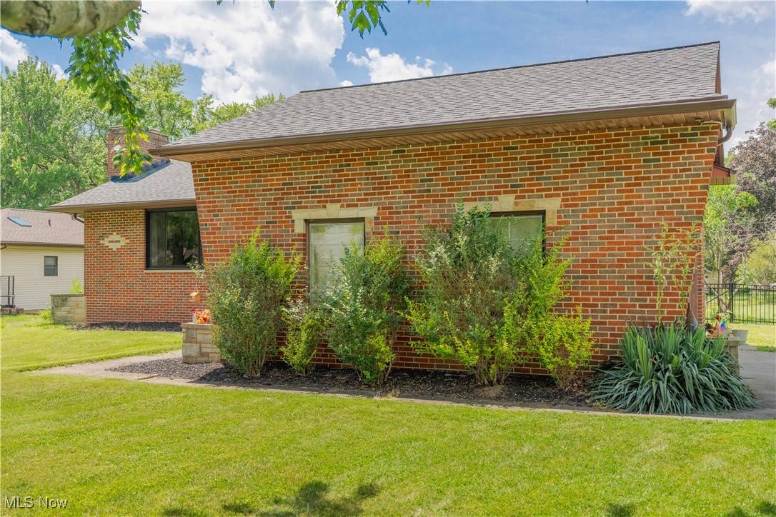 Broadview Heights, OH 44147,8240 Craig LN