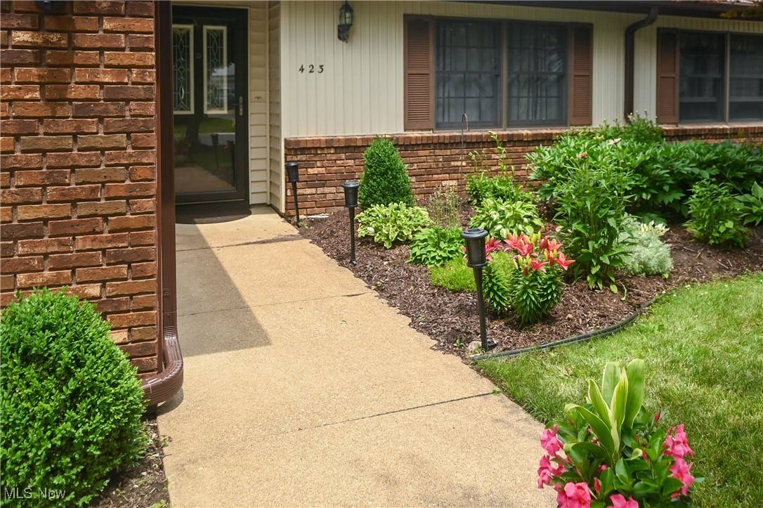 Huron, OH 44839,423 Leisure DR