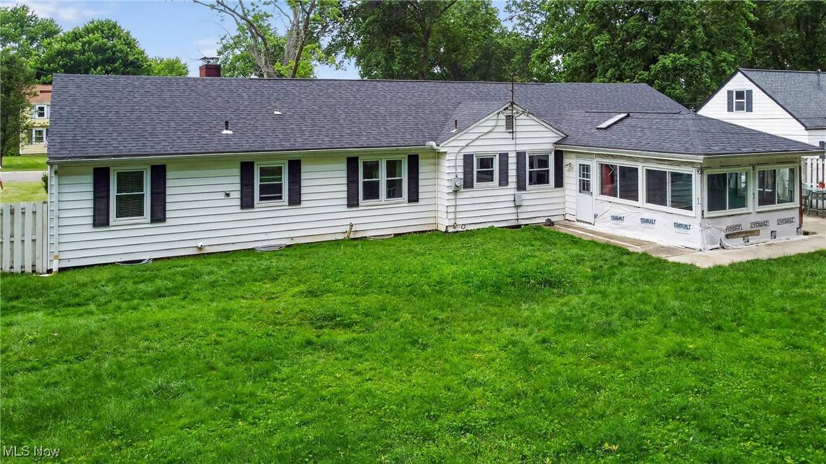 Columbiana, OH 44408,120 N Middle ST