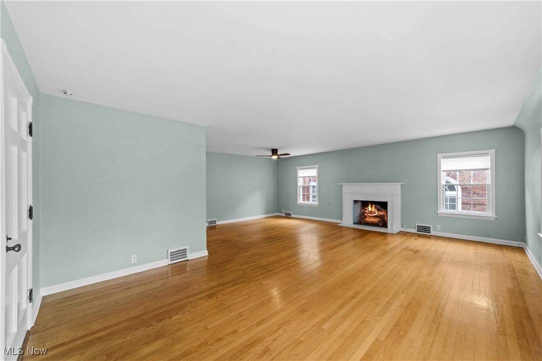 Shaker Heights, OH 44122,19609 Winslow RD