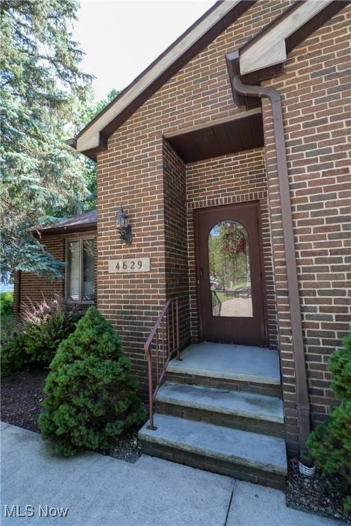 Lorain, OH 44052,4629 Queen Anne AVE
