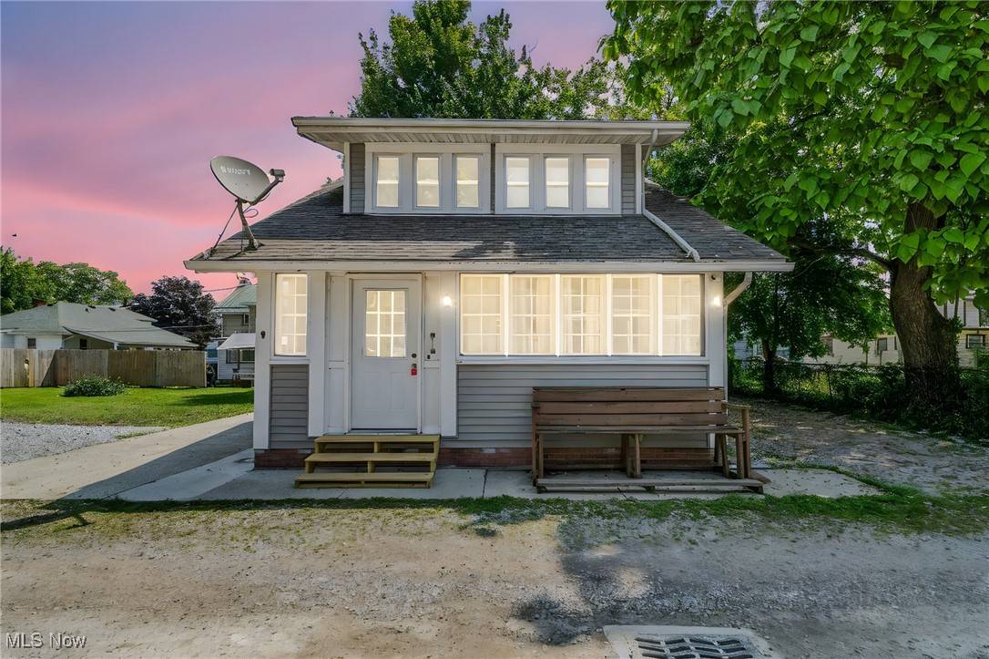 Geneva-on-the-lake, OH 44041,5016 W Mapleton Beach DR