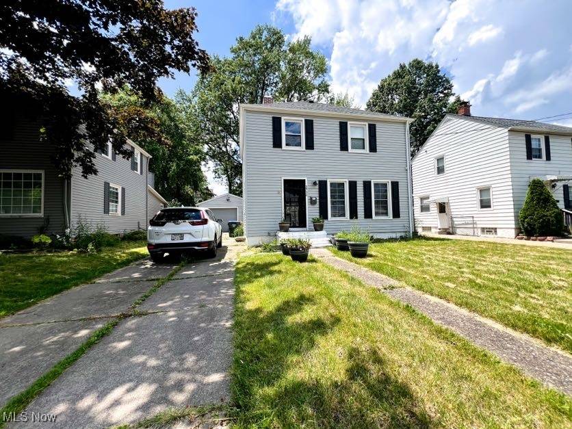Cuyahoga Falls, OH 44221,2736 Maplewood ST