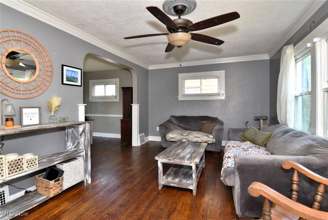 Cleveland, OH 44111,13609 Wainstead AVE