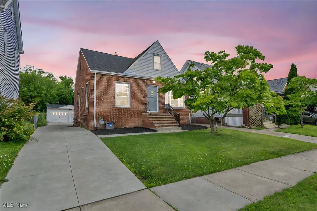 Parma, OH 44134,4007 Dawnshire DR