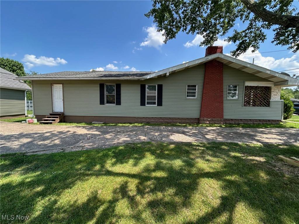 Marietta, OH 45750,40 Masonic Park LN
