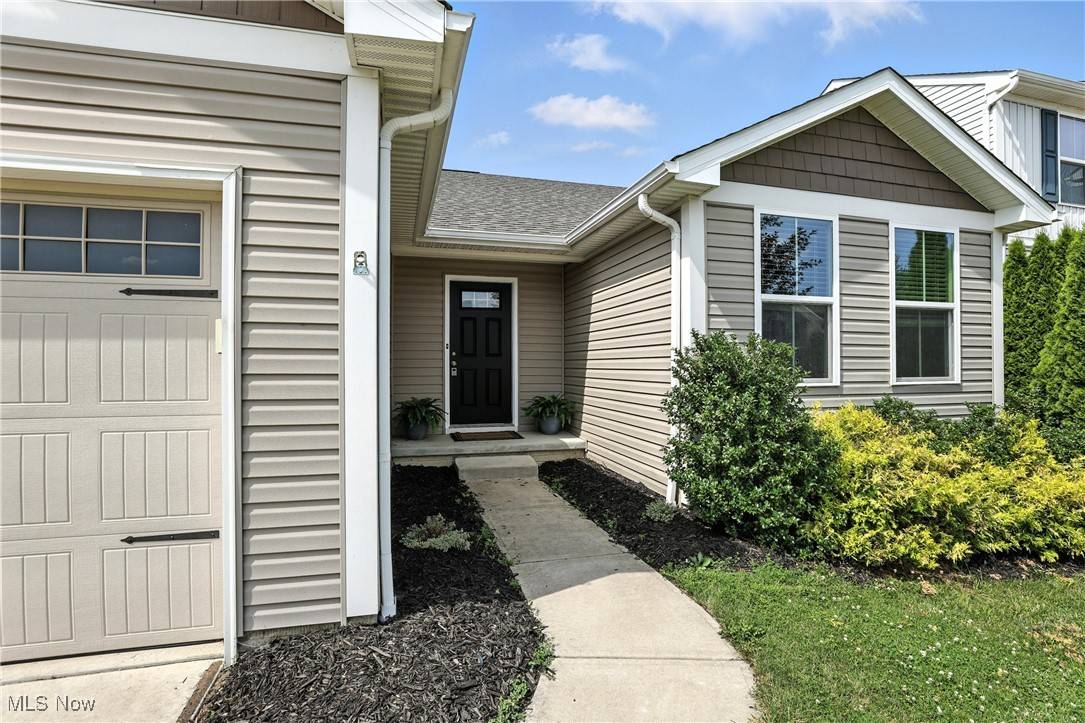 Amherst, OH 44001,107 Lakeview CIR