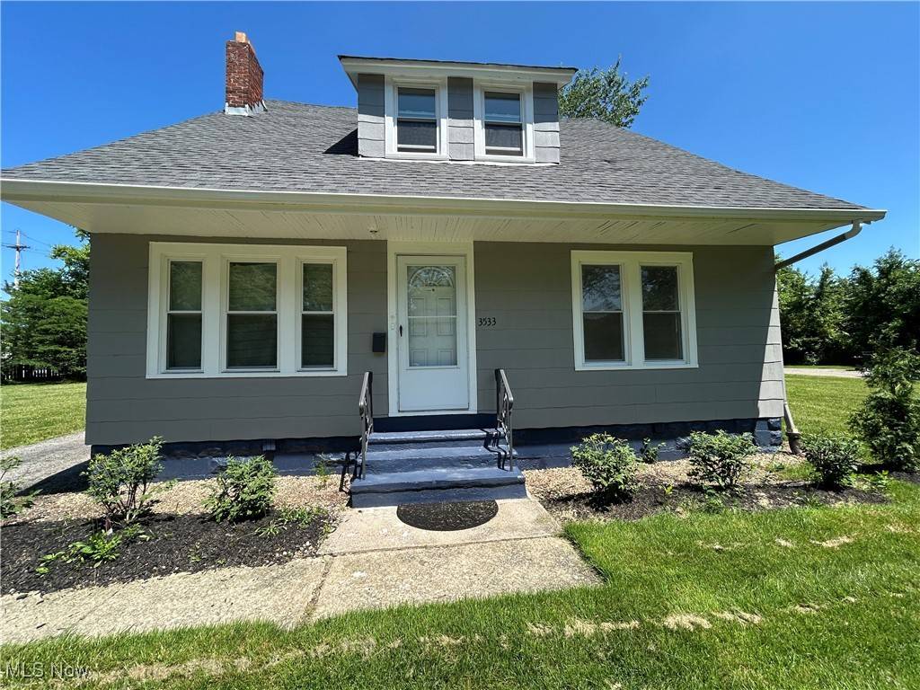 Shaker Heights, OH 44120,3533 Chelton RD