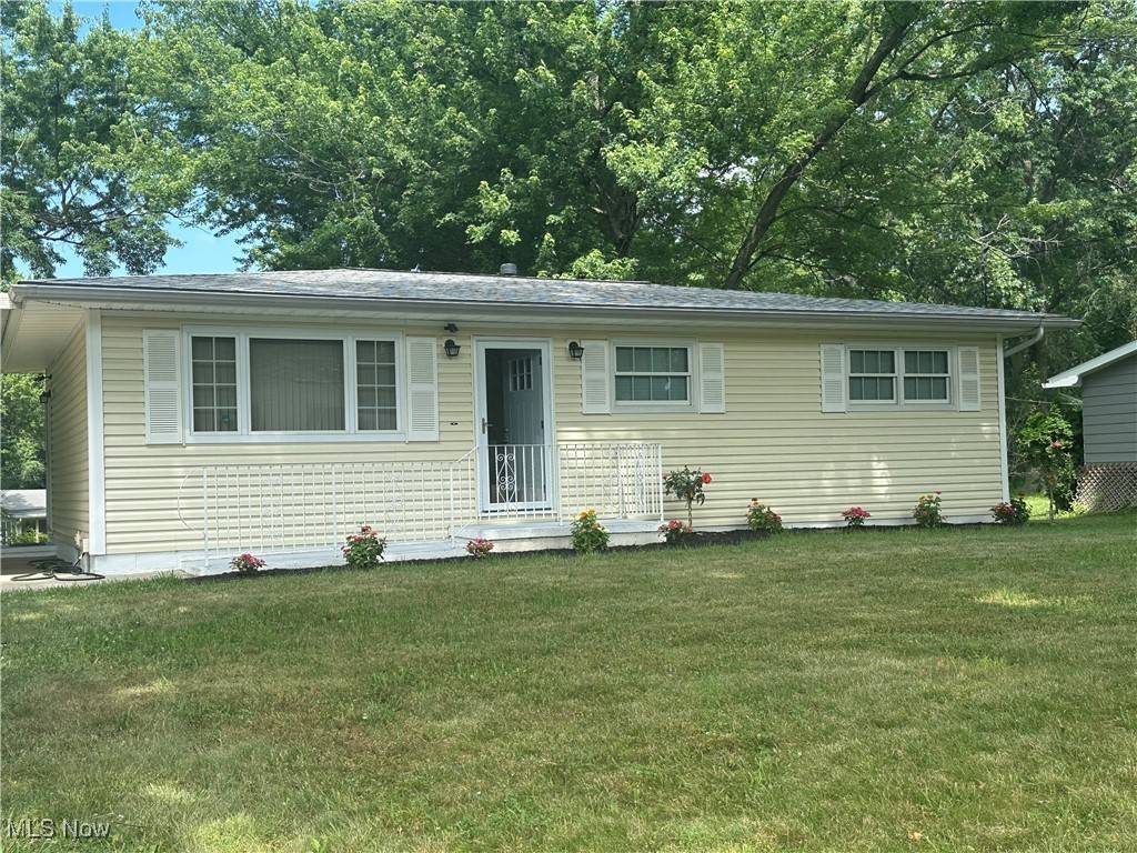 Akron, OH 44314,2110 S Hawkins AVE