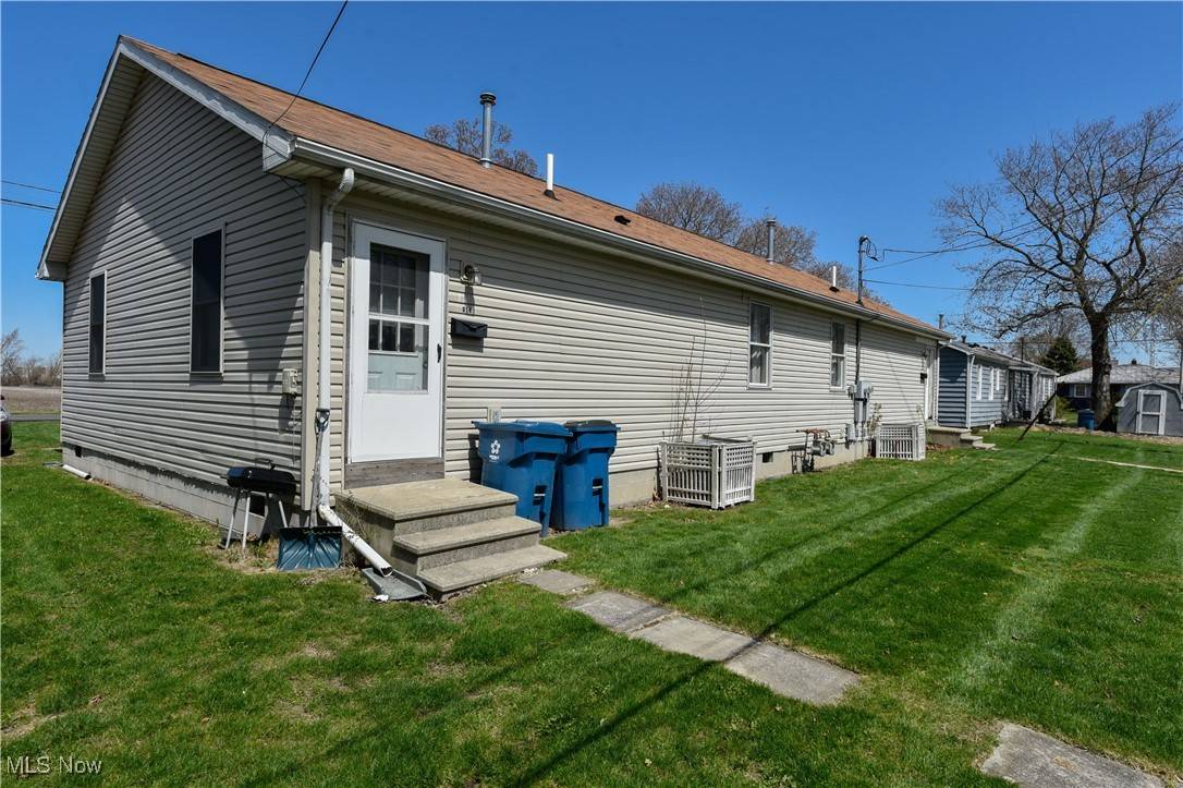 Port Clinton, OH 43452,912 Virginia ST