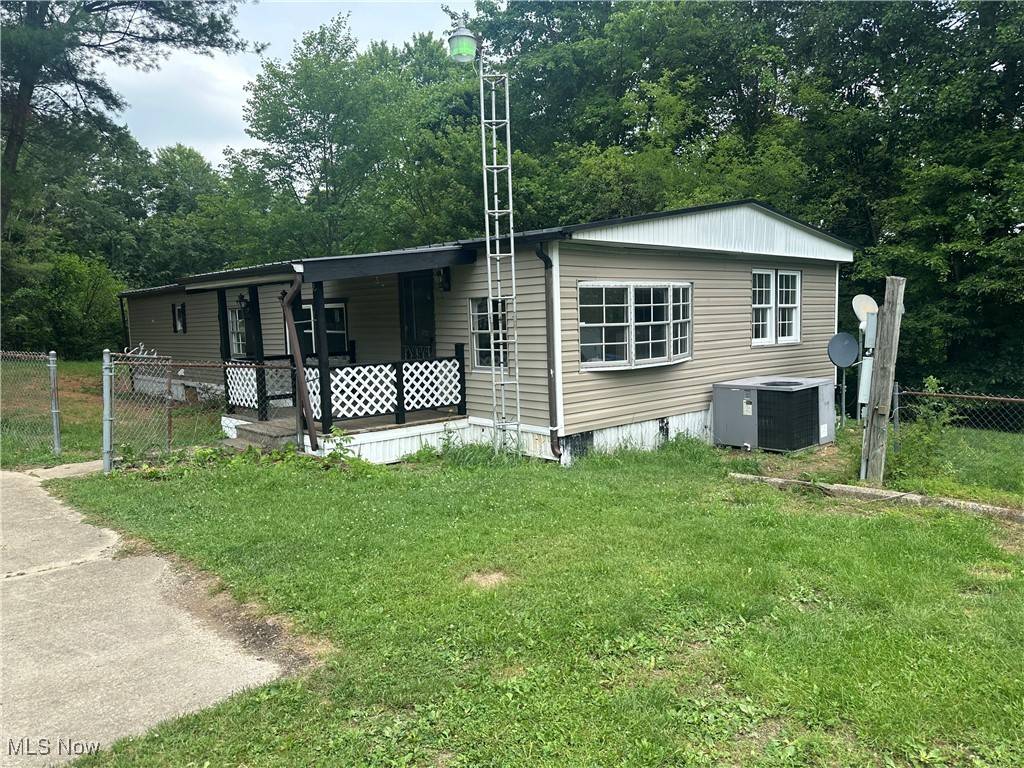 Cambridge, OH 43725,64150 Slade RD