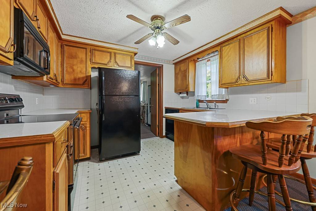 Alliance, OH 44601,211 E Carol ST