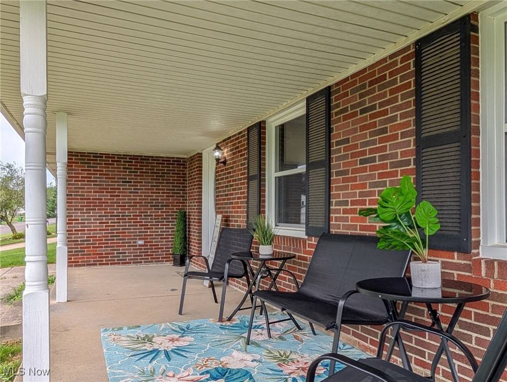 Massillon, OH 44647,1338 20th ST SW