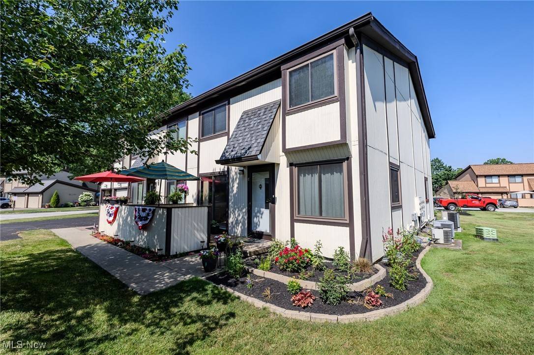 Willoughby, OH 44094,35183 S Turtle TRL #36C