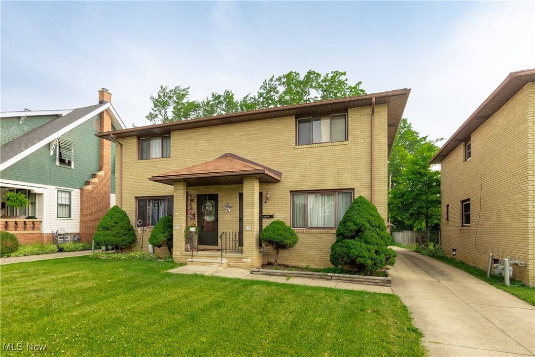 Parma, OH 44134,3712 Sheraton DR