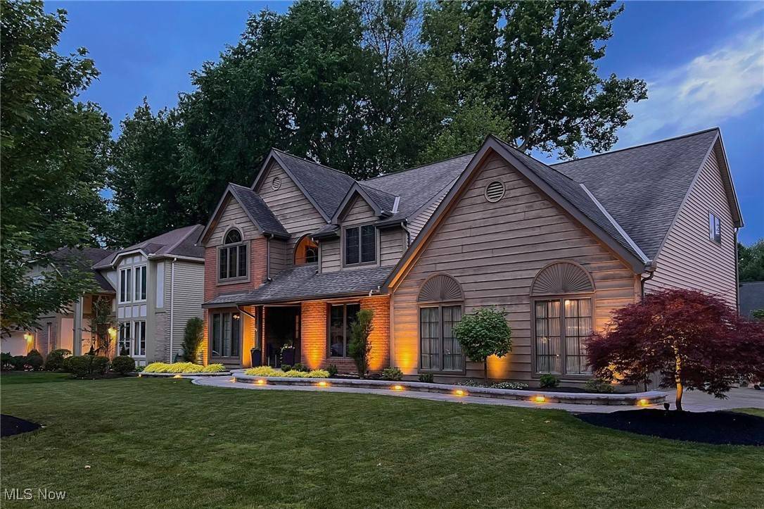 North Olmsted, OH 44070,5502 Quail Run