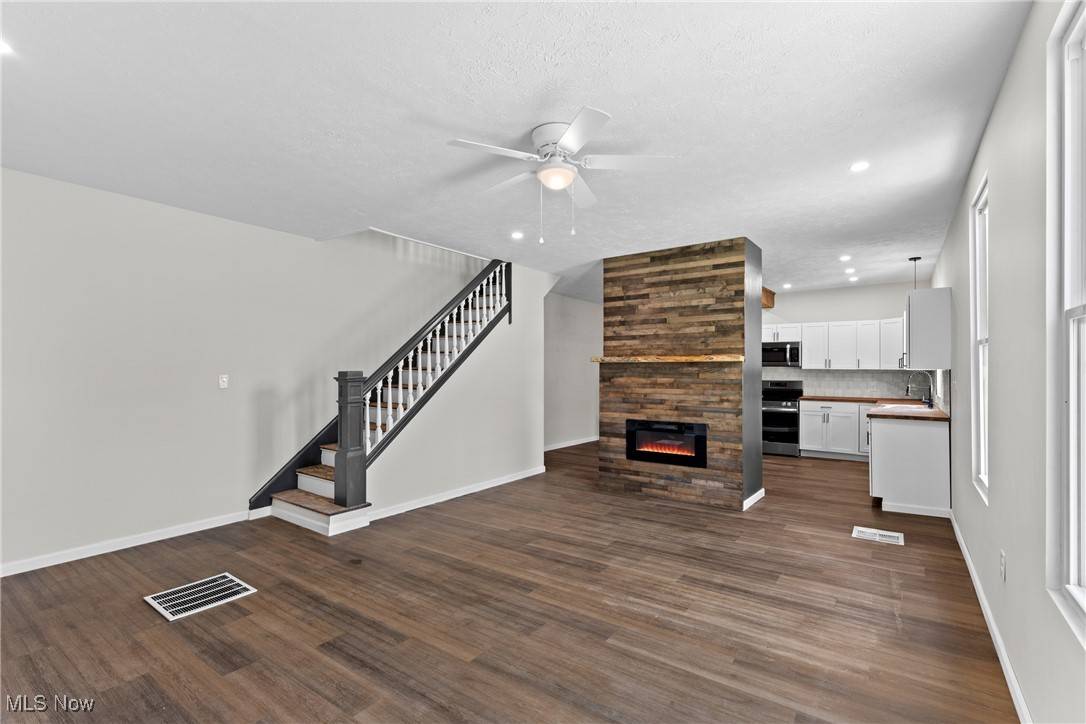 Martins Ferry, OH 43935,410 Elm ST