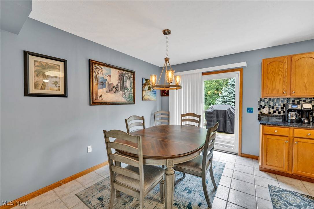 Willoughby, OH 44094,1241 Pebble CT