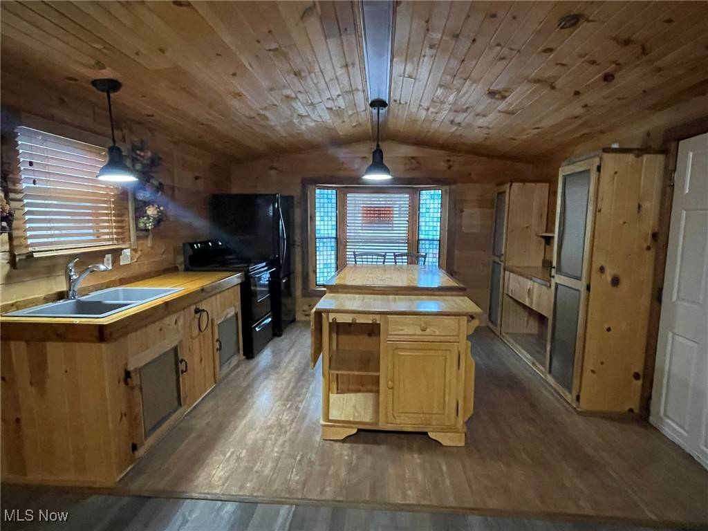 Zanesville, OH 43701,3250 Maysville PIKE #32