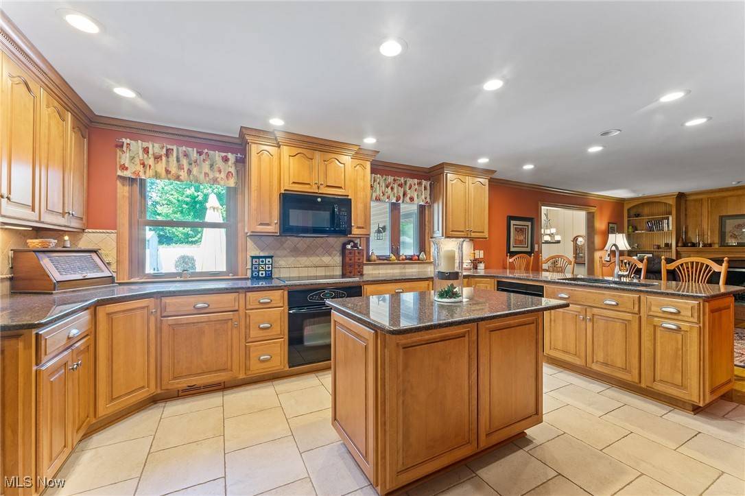Poland, OH 44514,16 Centennial DR