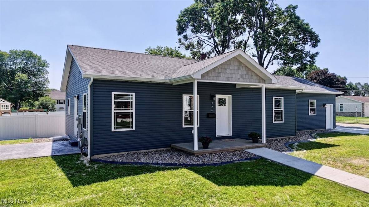 Dover, OH 44622,329 LLoyd ST