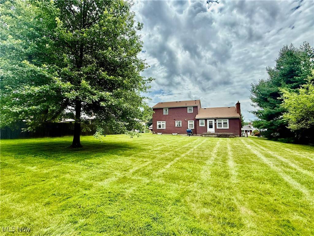 Boardman, OH 44512,772 Teakwood DR