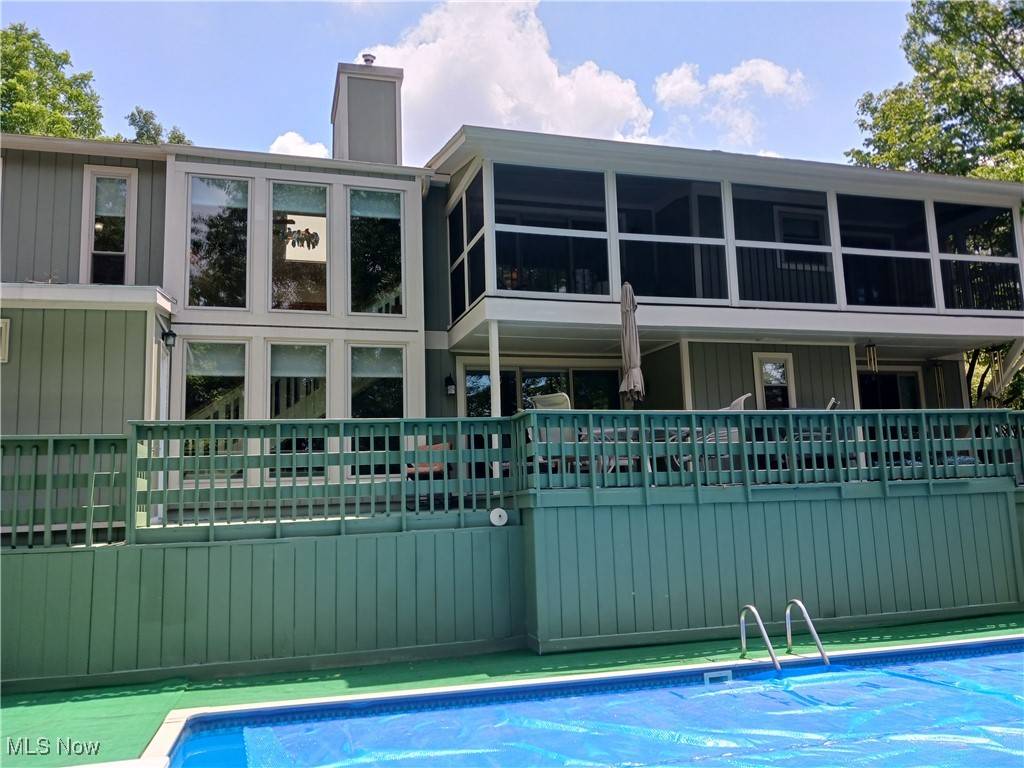 Belpre, OH 45714,272 Oakmont DR