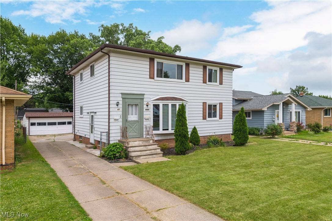 Cleveland, OH 44135,4469 W 154th ST