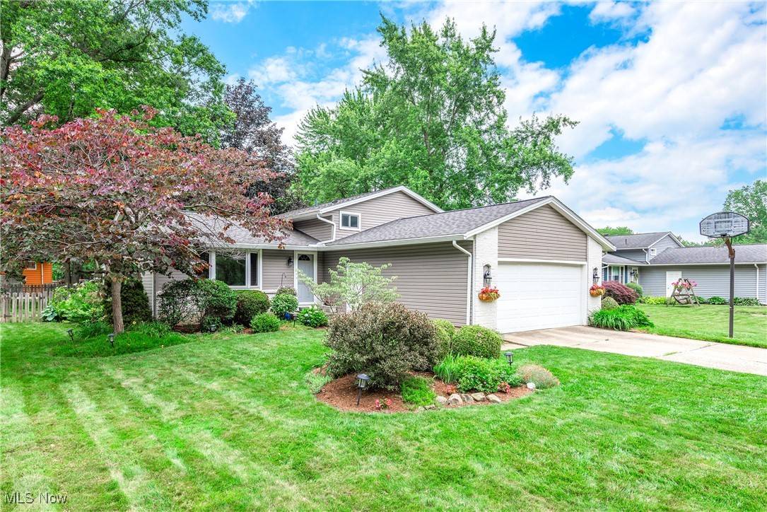 North Ridgeville, OH 44039,6415 Ridge Plaza DR