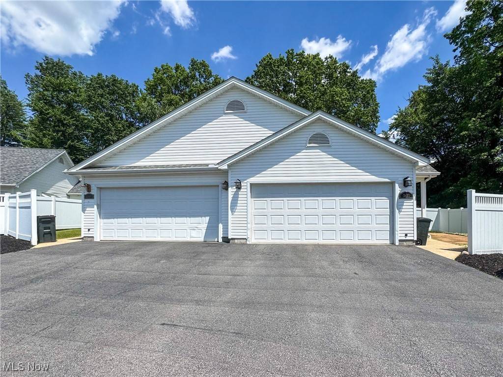 Niles, OH 44484,3411 Orchard CT SE