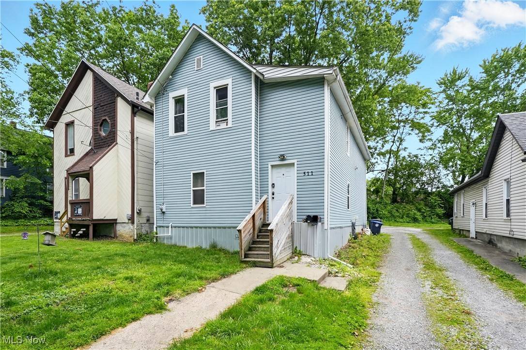 Akron, OH 44311,511 Crouse ST