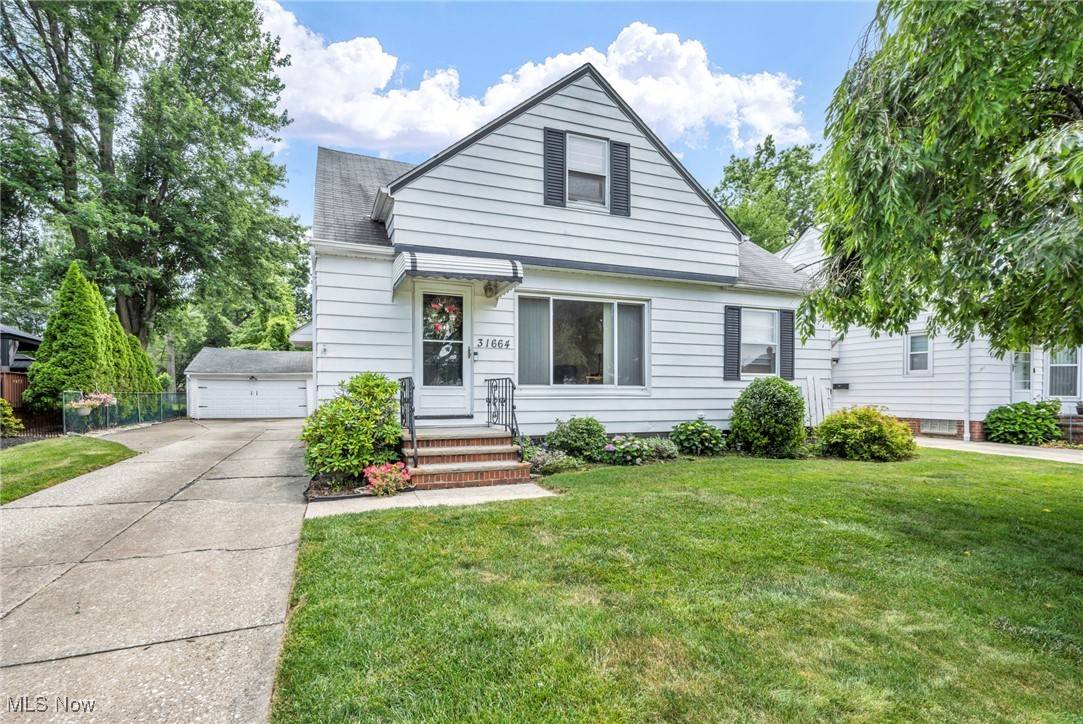Willowick, OH 44095,31664 Densmore RD
