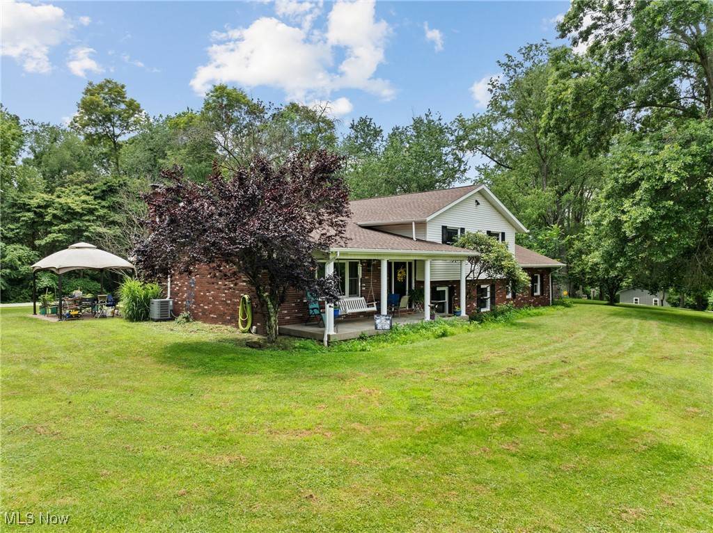 St Clairsville, OH 43950,47611 Deerfield DR
