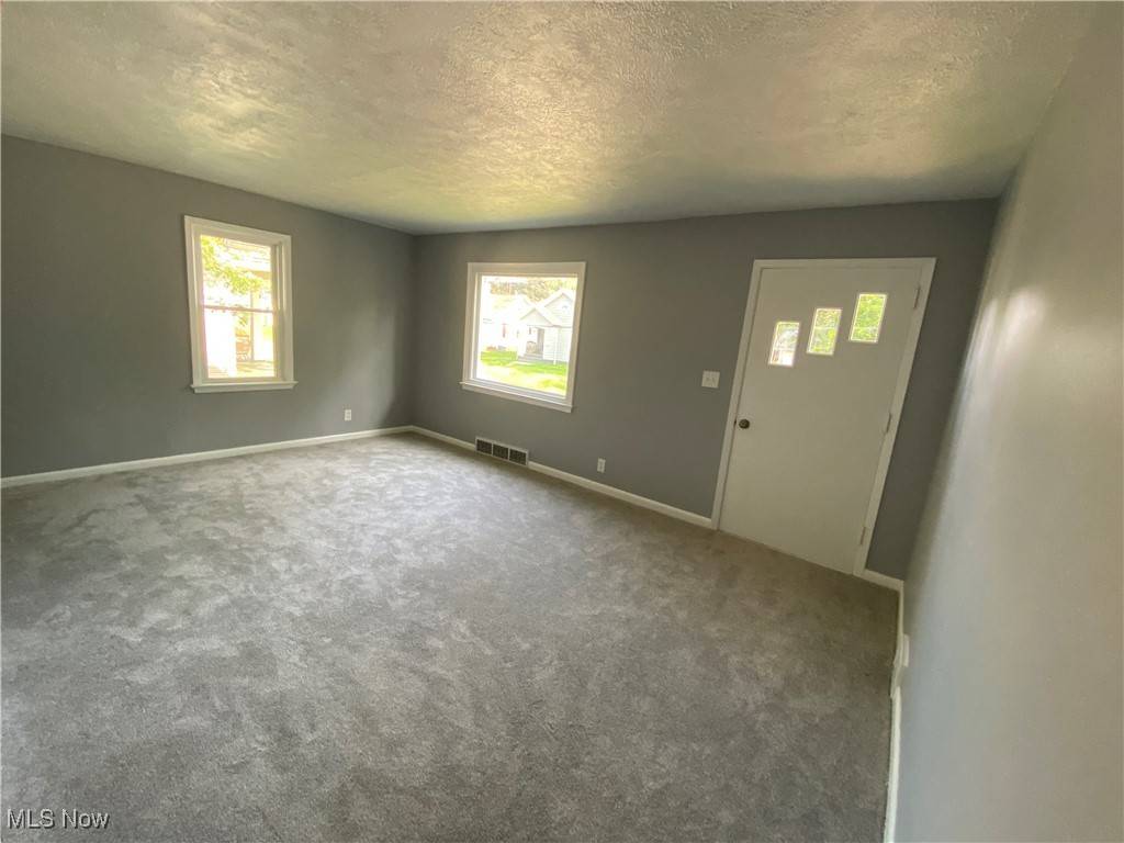 Canton, OH 44709,2033 Franklin PL NW
