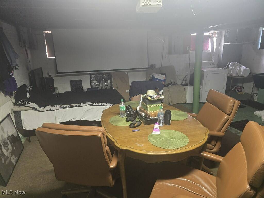Cleveland, OH 44110,871 Rondel RD