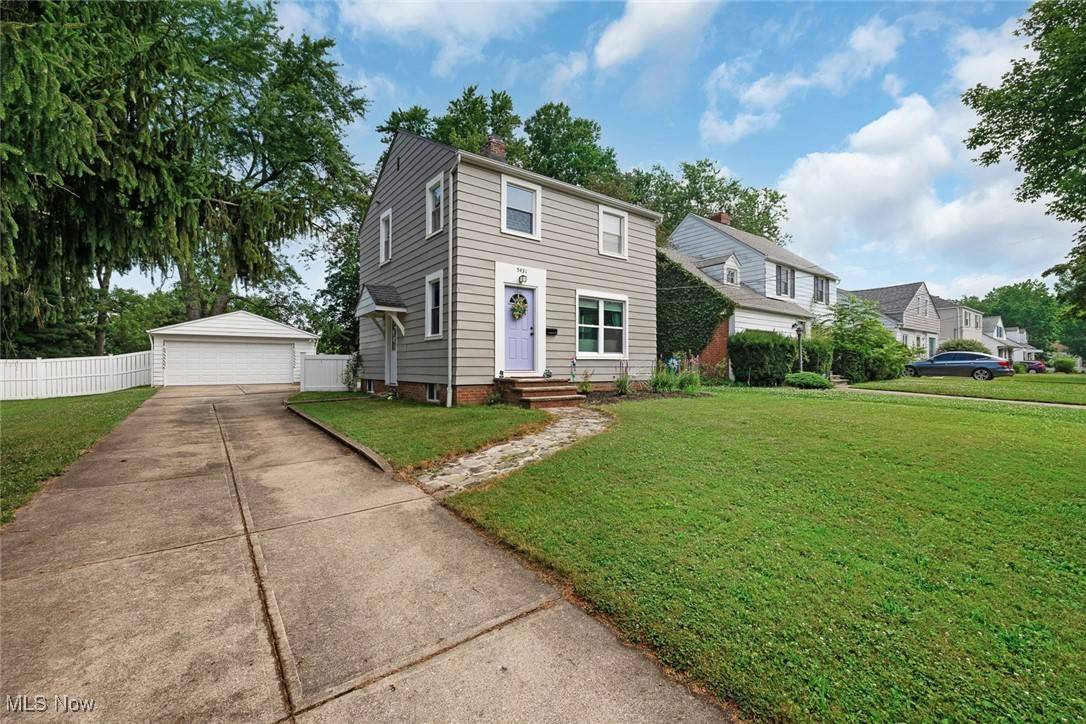 Lyndhurst, OH 44124,5431 Summit RD