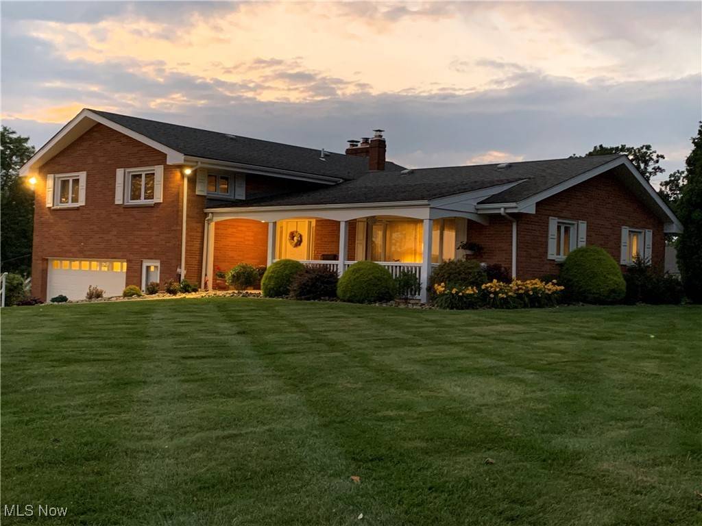 Steubenville, OH 43953,4815 White Oaks DR